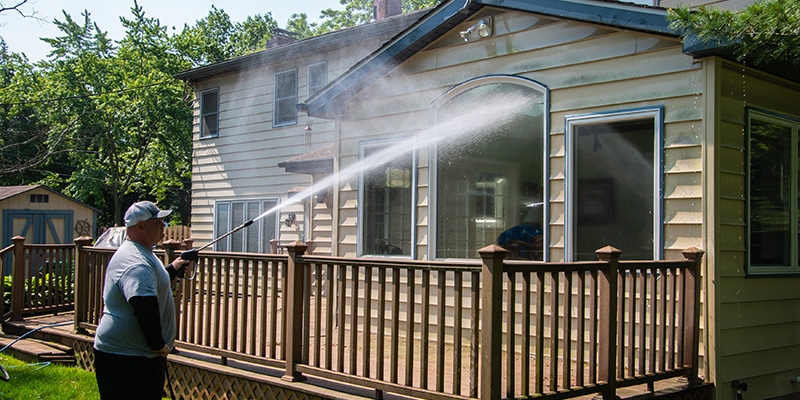 Screened Porch Pressure Washing