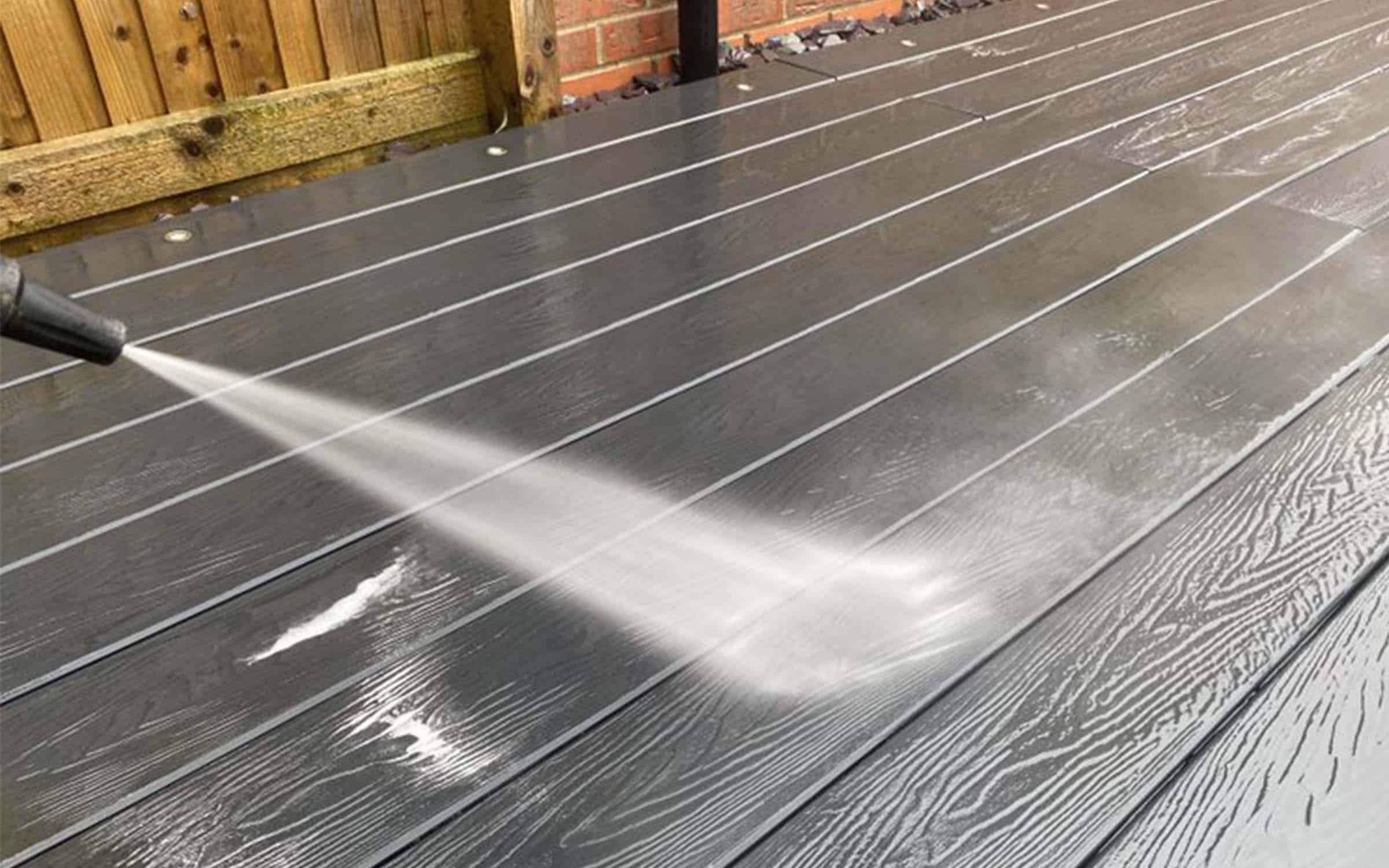 Composite Deck Pressure Washing