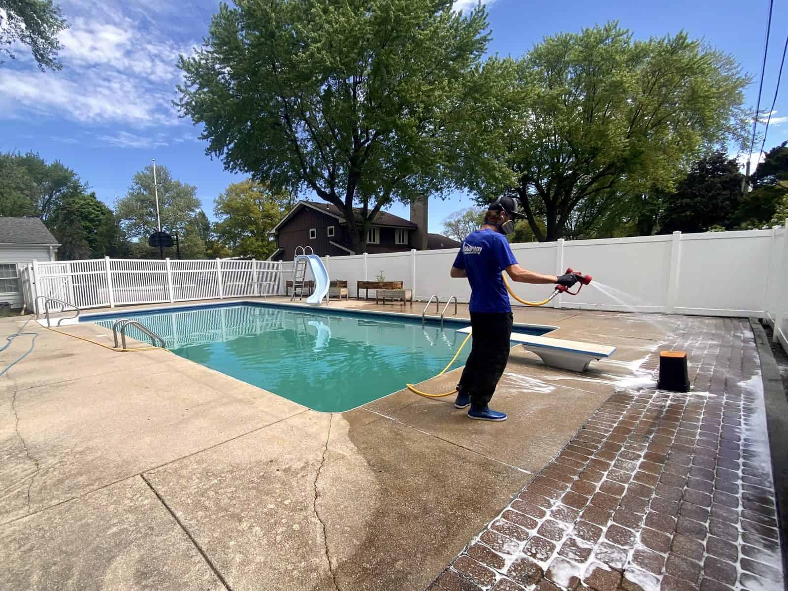 Pool Deck Cleaning