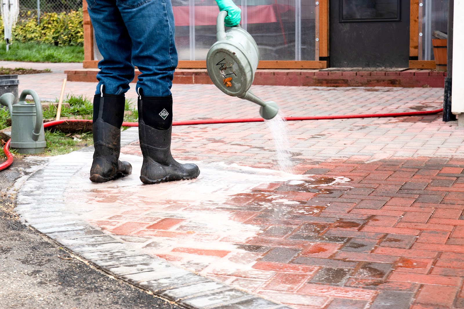 Hardscape Cleaning