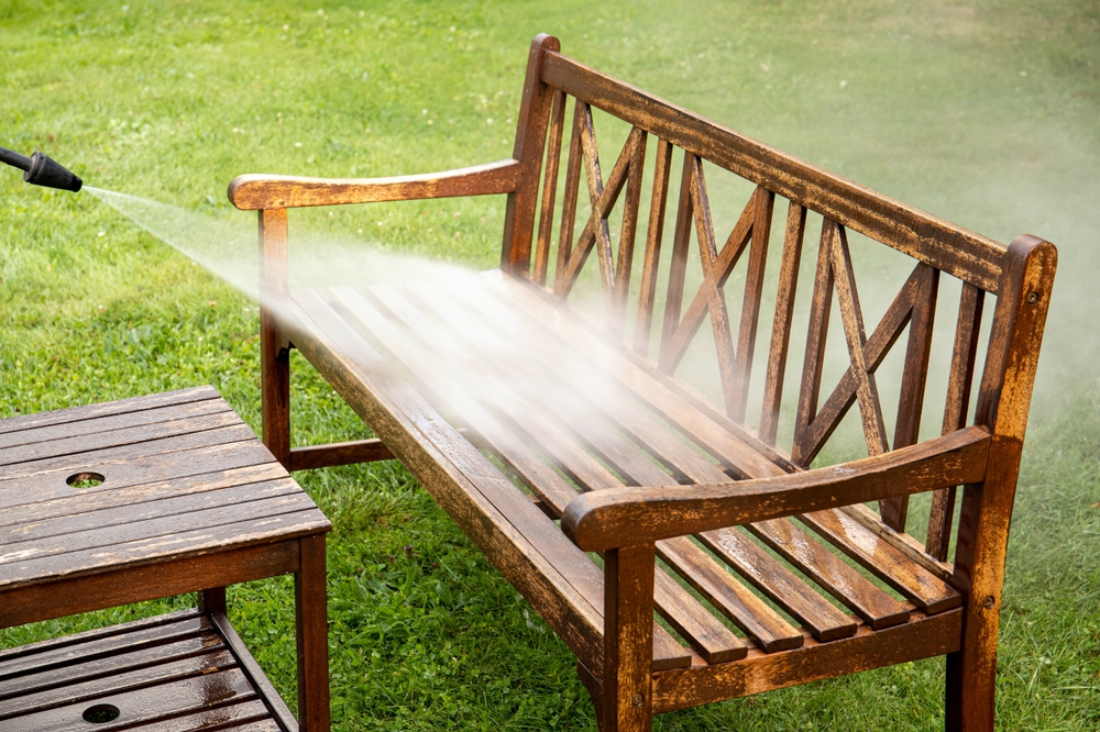 Park Bench Pressure Washing